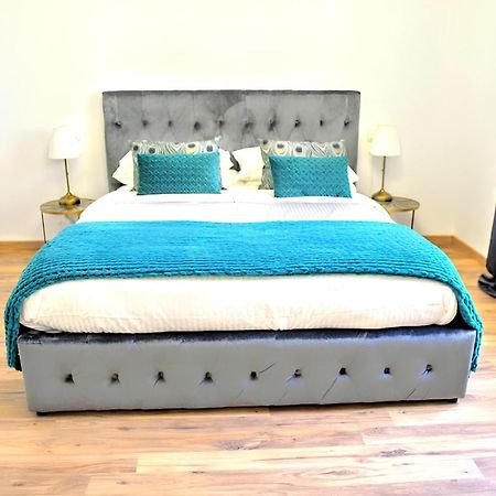 Апартаменты Vuel Sea View House -10 Minutes From The Airport Фьюмичино Экстерьер фото